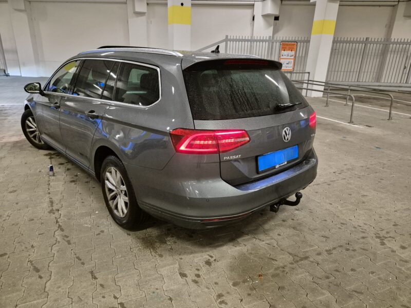 VOLKSWAGEN PASSAT 1.6