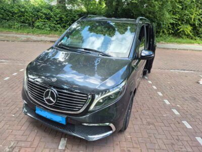 MERCEDES-BENZ EQV 300