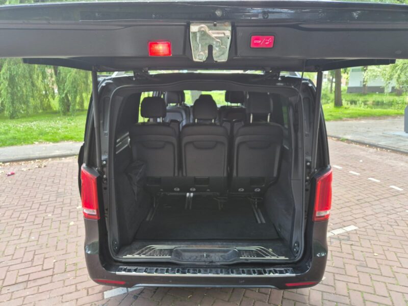 MERCEDES-BENZ EQV 300