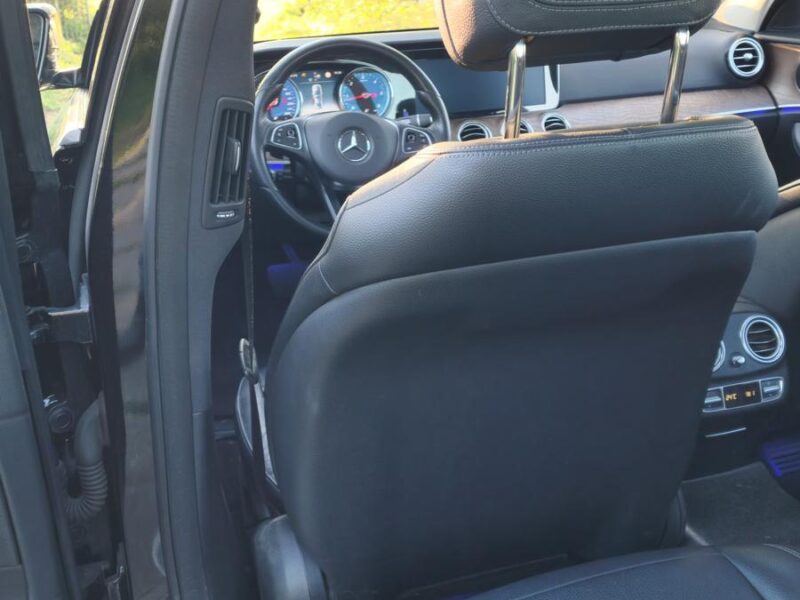 MERCEDES-BENZ E 220 D 2.0