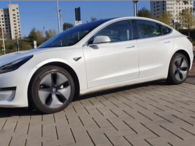 Tesla Model 3 Long Range