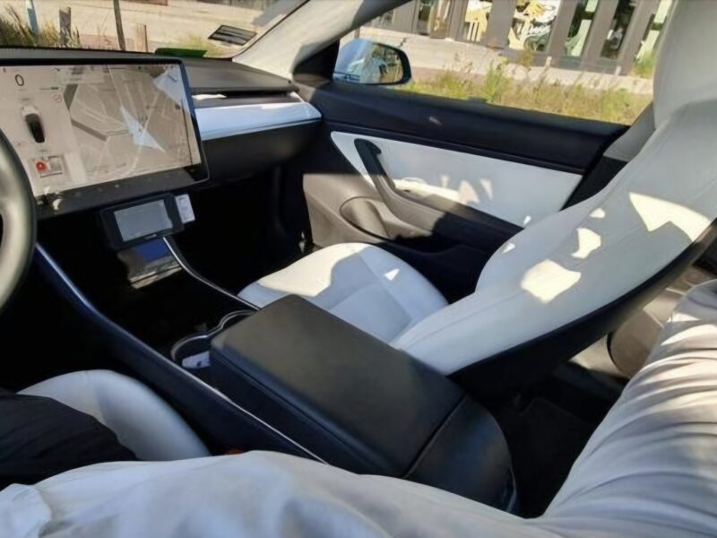 Tesla Model 3 Long Range