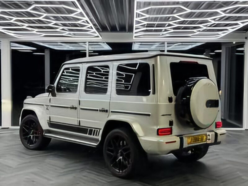 MERCEDES-BENZ G63