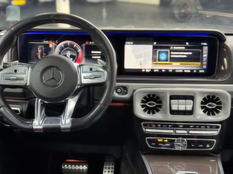 MERCEDES-BENZ G63
