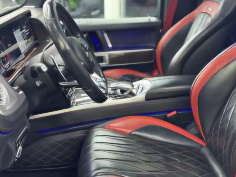 MERCEDES-BENZ G63