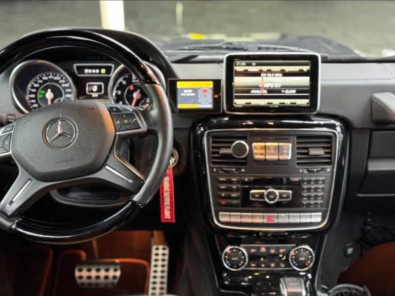 MERCEDES-BENZ G63 AMG