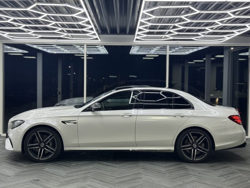 MERCEDES-BENZ E 63 AMG