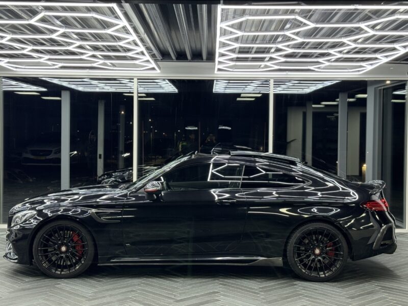 MERCEDES-BENZ C 63 S AMG