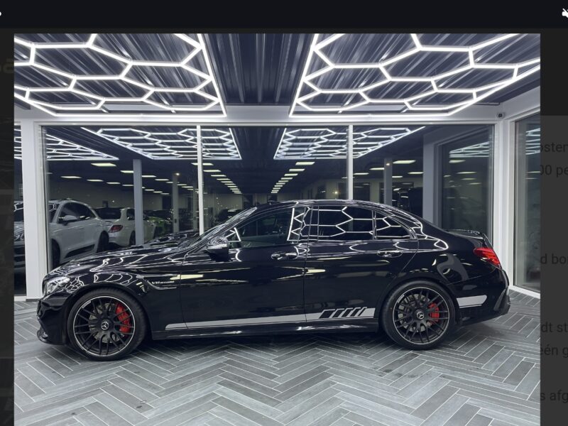 MERCEDES-BENZ C 63 AMG
