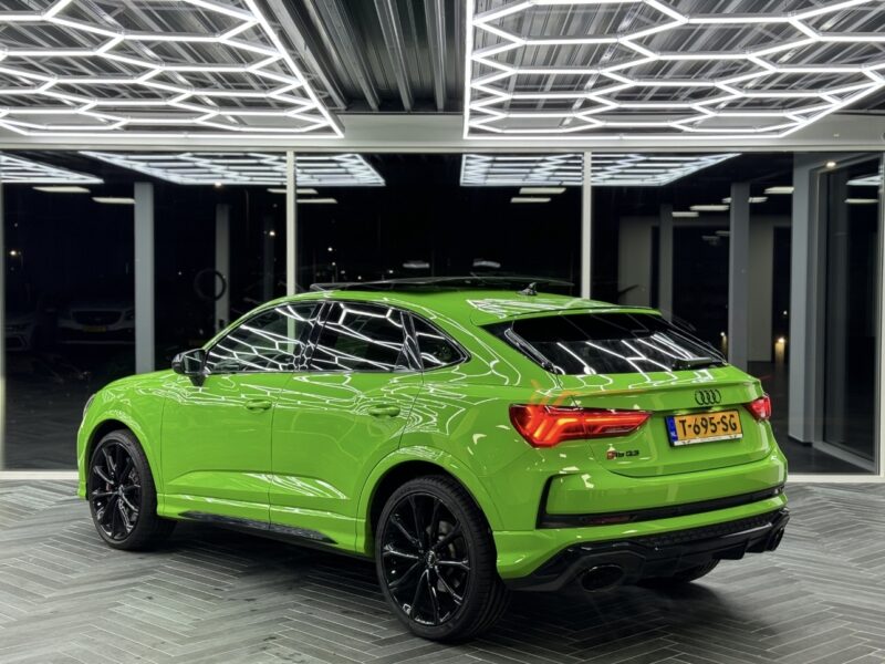 AUDI RSQ3 Sportback