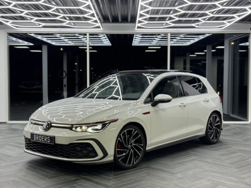 VOLKSWAGEN GOLF 8 GTI