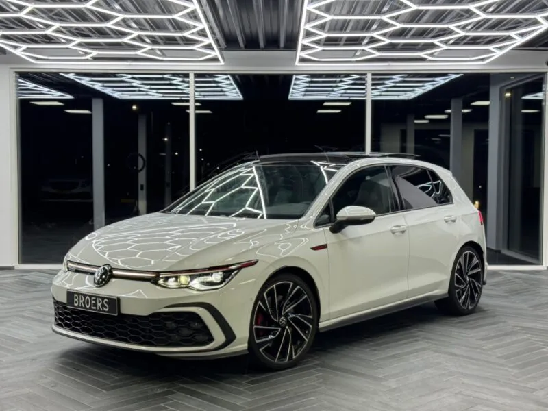 VOLKSWAGEN GOLF 8 GTI