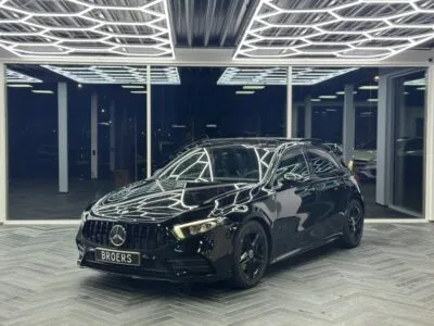 MERCEDES-BENZ A 180 AMG