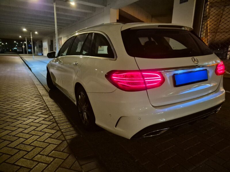 MERCEDES-BENZ C 220 D 2.2