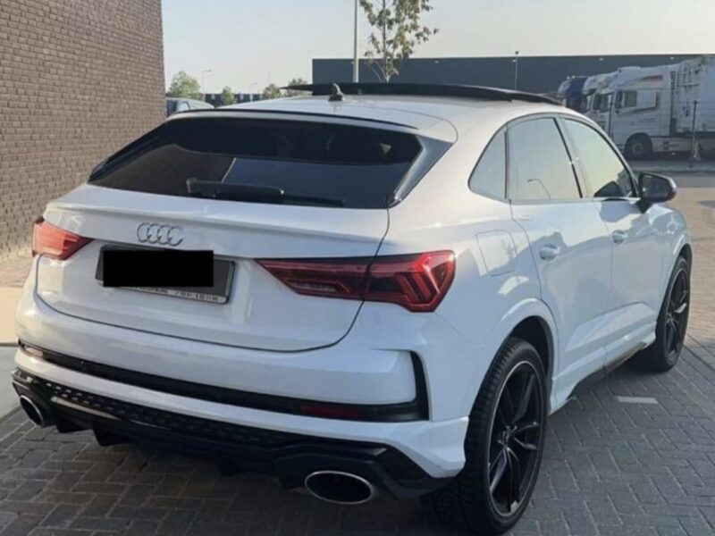 Audi RSQ3