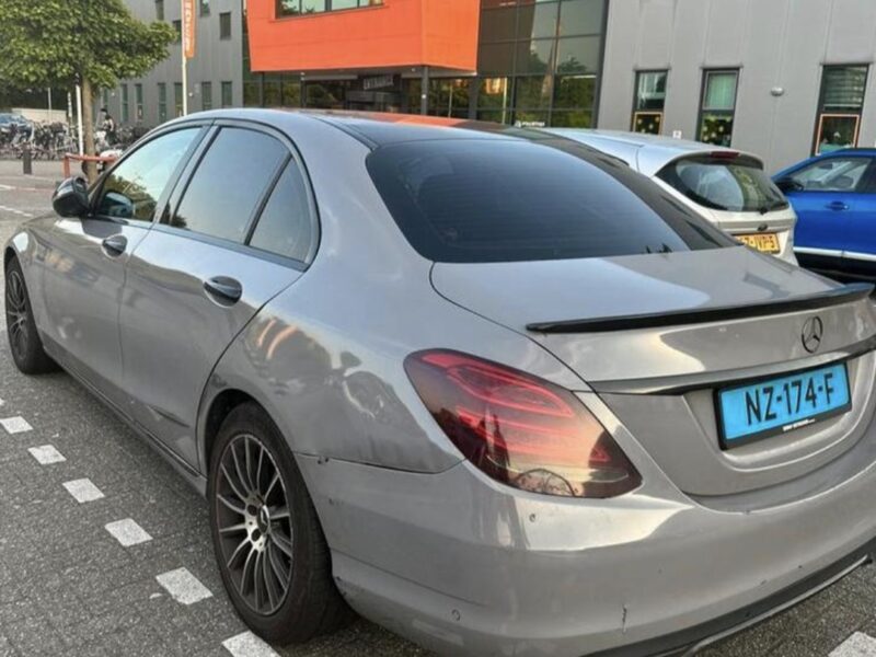 MERCEDES-BENZ C 220 D 2.2