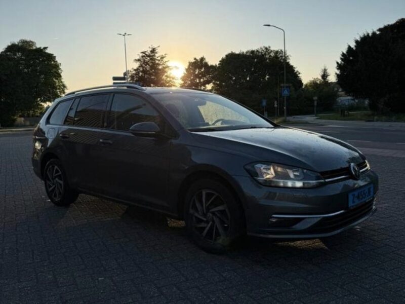 VOLKSWAGEN GOLF 1.6