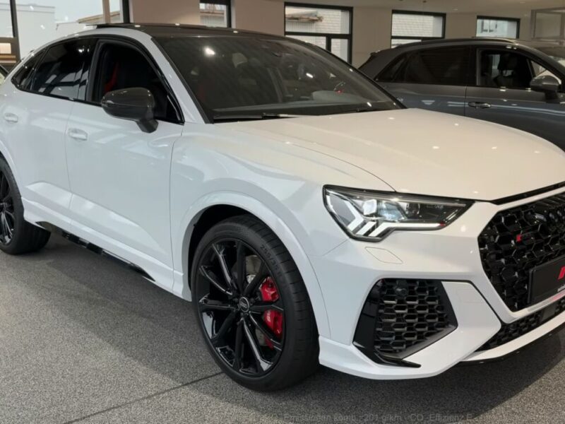 Audi Rsq3